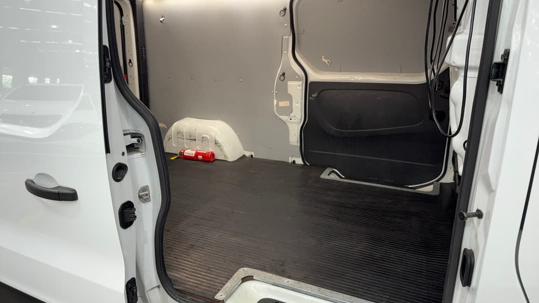 2021 Renault Trafic L2 Lwb Premium (125kw), Automatic, 69359 km, Right Side Rear Door Cabin View