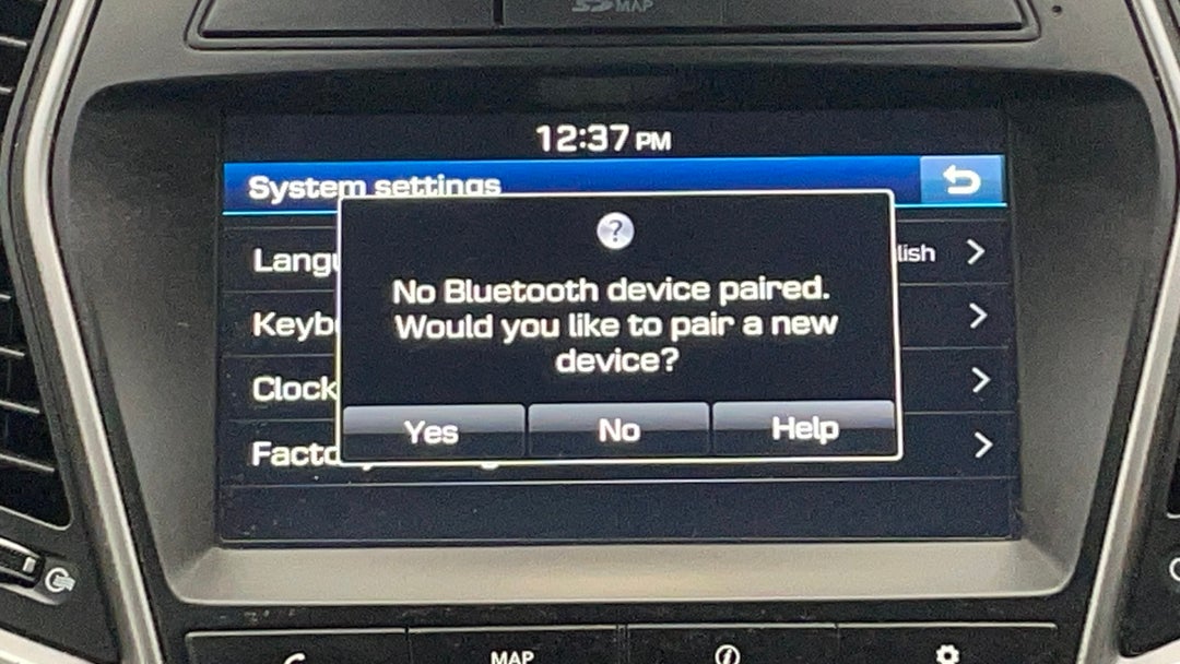 2015 Hyundai Santa Fe Highlander Crdi (4x4), Automatic, 140086 km, Infotainment System