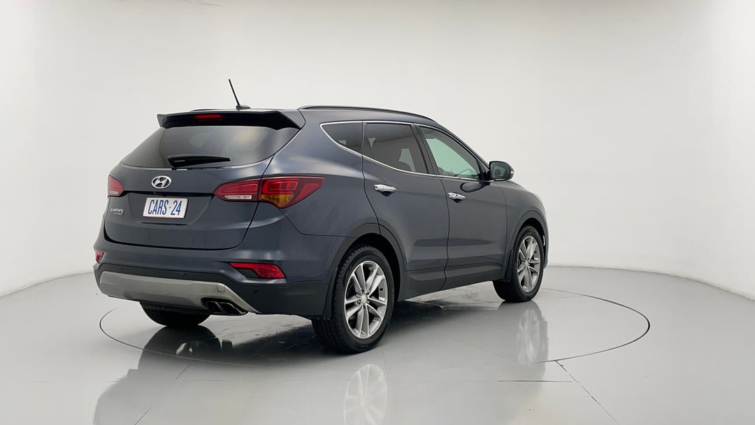 2015 Hyundai Santa Fe Highlander Crdi (4x4), Automatic, 140086 km, Right Back Diagonal (45- Degree) View