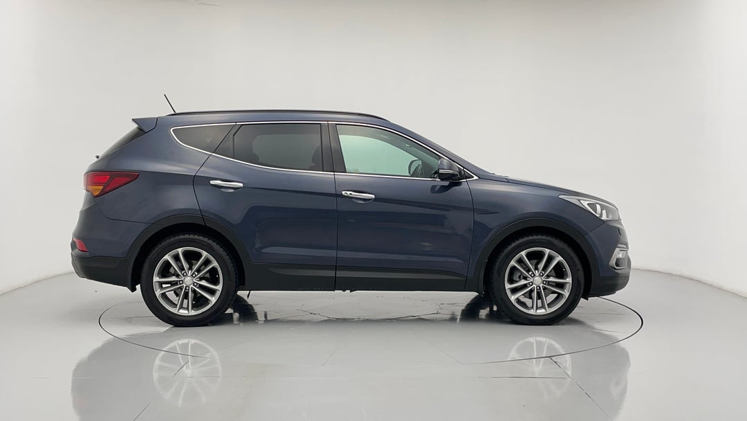 2015 Hyundai Santa Fe Highlander Crdi (4x4), Automatic, 140086 km, Right Side View