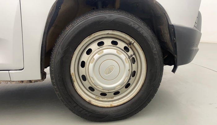 2016 Mahindra Kuv100 K2 6 STR, Petrol, Manual, 47,685 km, Right Front Wheel