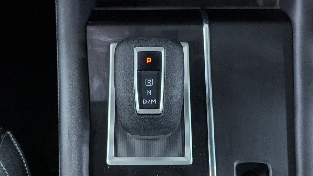 2024 Mitsubishi Outlander Es 5 Seat (2WD), Automatic, 49901 km, Gear Lever 