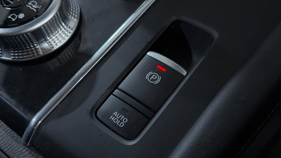 2024 Mitsubishi Outlander Es 5 Seat (2WD), Automatic, 49901 km, Handbrake