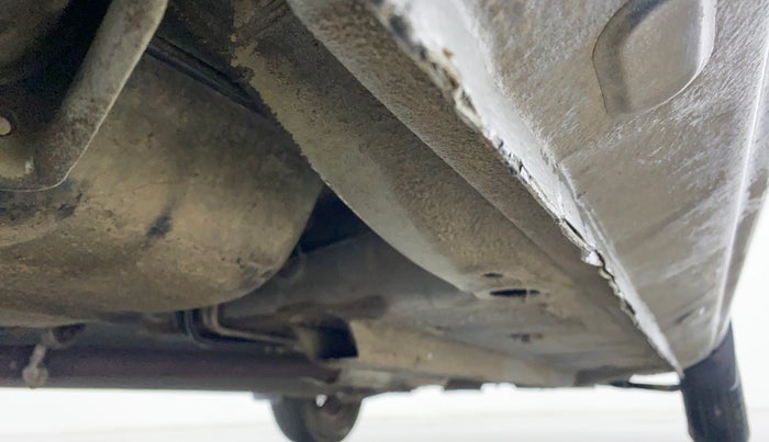 2016 Renault Kwid RXT, Petrol, Manual, 23,860 km, Right Side Underbody