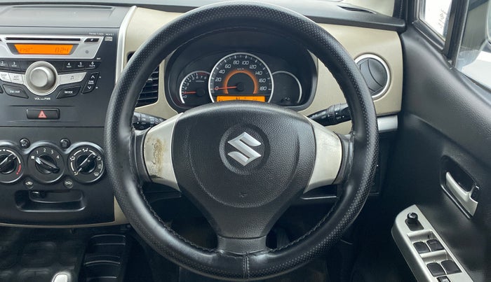 2016 Maruti Wagon R 1.0 VXI AMT, Petrol, Automatic, 57,286 km, Steering Wheel Close Up