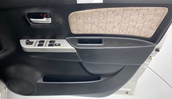 2016 Maruti Wagon R 1.0 VXI AMT, Petrol, Automatic, 57,286 km, Driver Side Door Panels Control