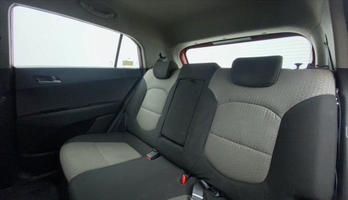 2015 Hyundai Creta 1.6 SX CRDI, Diesel, Manual, 67,546 km, Right Side Rear Door Cabin