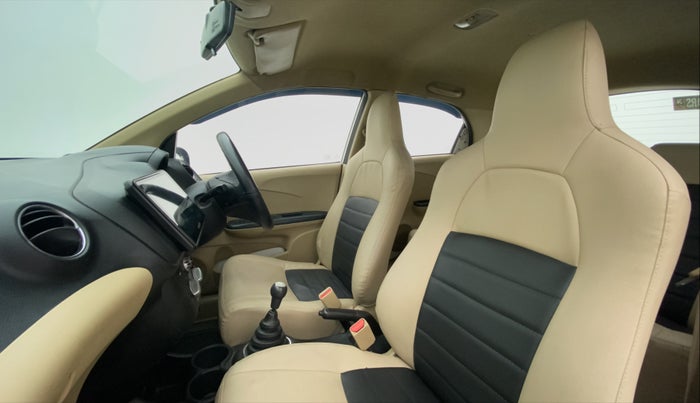 2014 Honda Brio S MT, Petrol, Manual, 69,254 km, Right Side Front Door Cabin