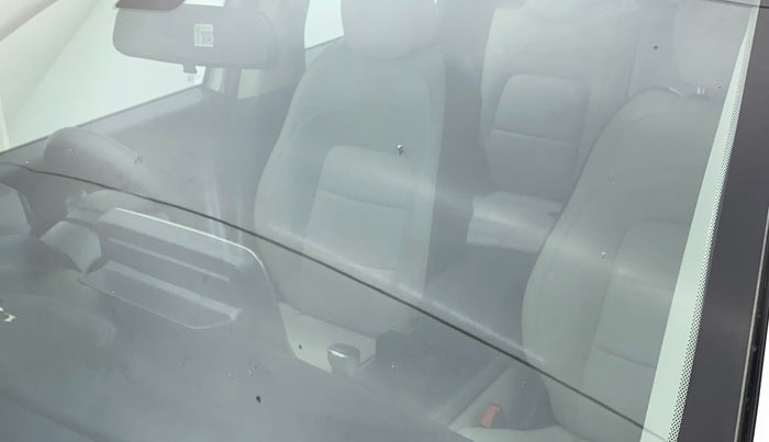 2021 Tata Safari XT PLUS, Diesel, Manual, 43,399 km, Front windshield - Minor damage
