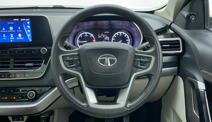 2021 Tata Safari XT PLUS, Diesel, Manual, 43,399 km, Steering Wheel Close Up