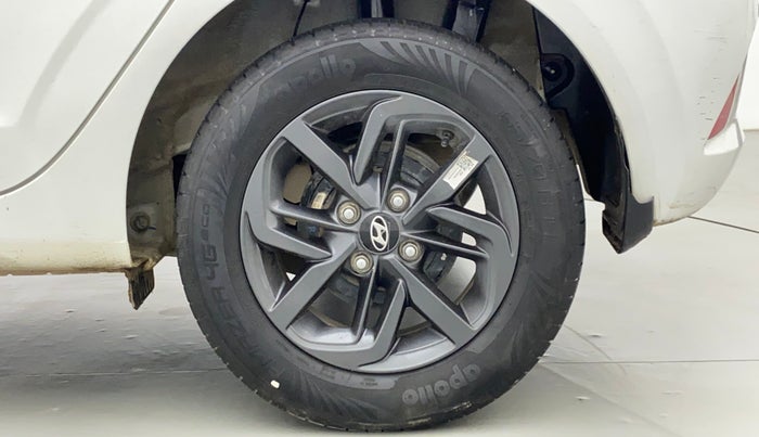 2021 Hyundai GRAND I10 NIOS SPORTZ CNG MT, CNG, Manual, 29,063 km, Left Rear Wheel
