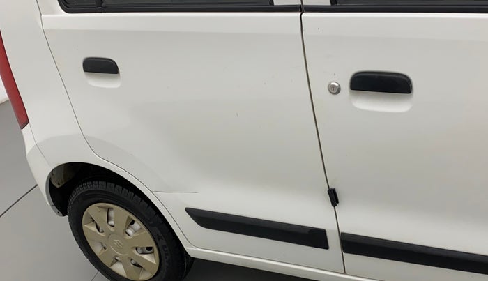 2012 Maruti Wagon R 1.0 LXI, Petrol, Manual, 41,128 km, Right rear door - Minor scratches