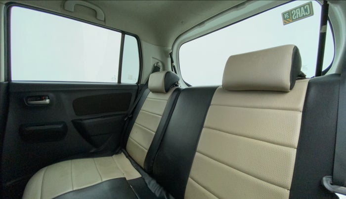 2012 Maruti Wagon R 1.0 LXI, Petrol, Manual, 41,128 km, Right Side Rear Door Cabin