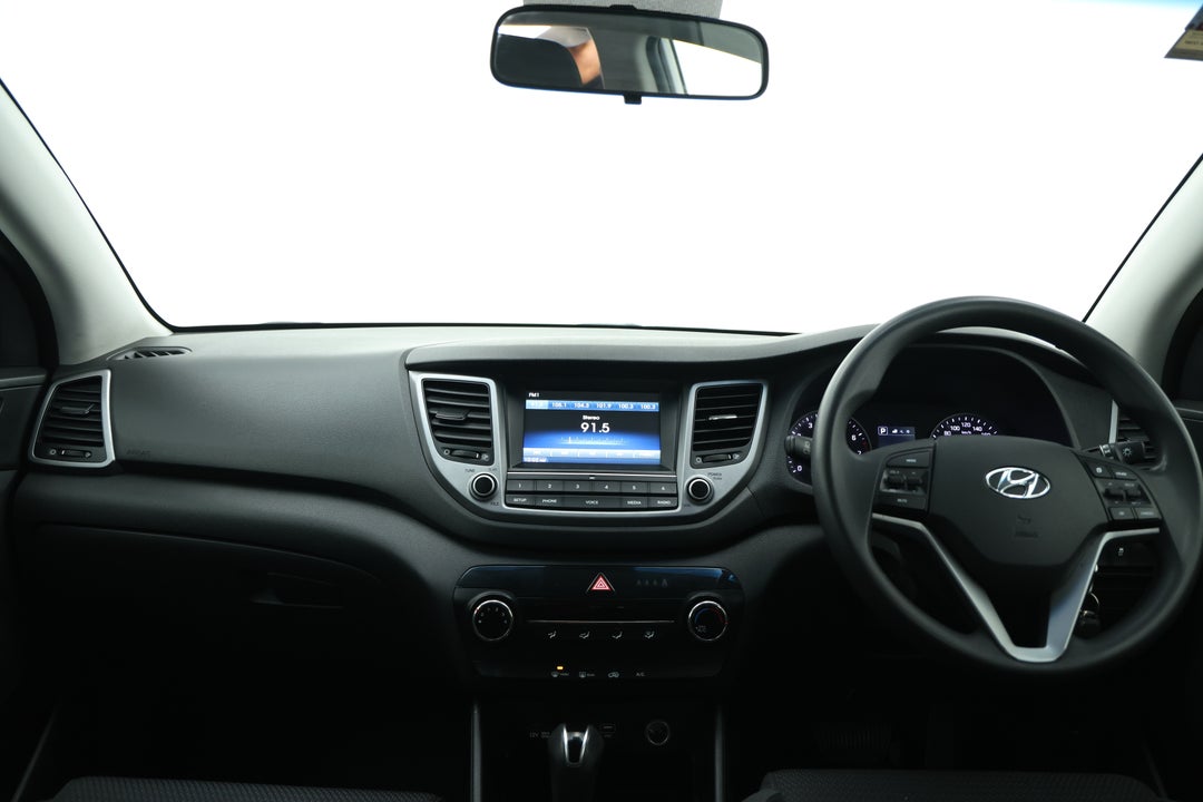 2017 Hyundai Tucson Active (FWD), Automatic, 125257 km, Dashboard View