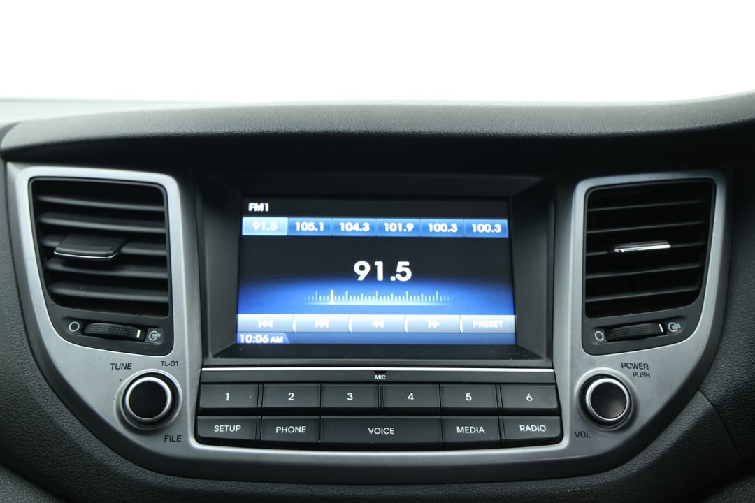 2017 Hyundai Tucson Active (FWD), Automatic, 125257 km, Infotainment System