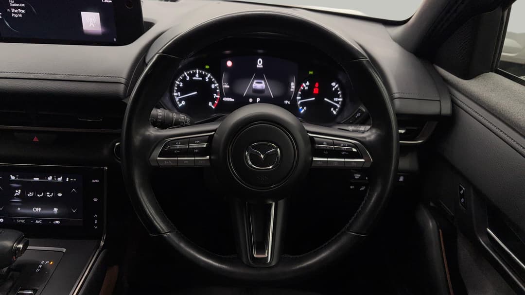 2022 Mazda Mx-30 G20e Astina Mhev, Automatic, 43089 km, Steering Wheel Close-up