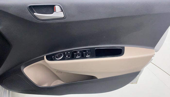 2014 Hyundai Xcent S 1.2, Petrol, Manual, 42,877 km, Driver Side Door Panels Control