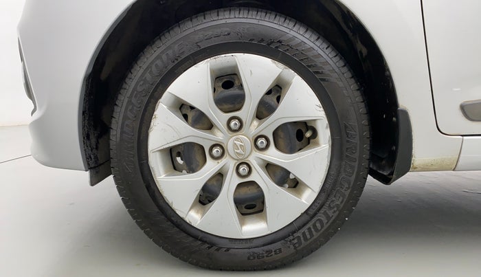 2014 Hyundai Xcent S 1.2, Petrol, Manual, 42,877 km, Left Front Wheel