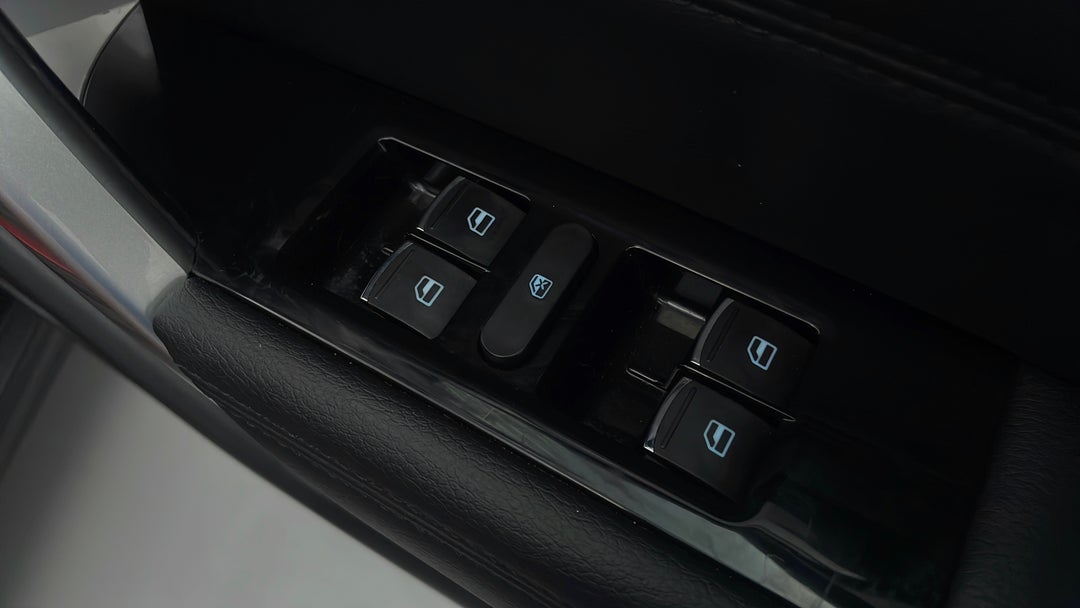 Drivers Side Door Panel Controls