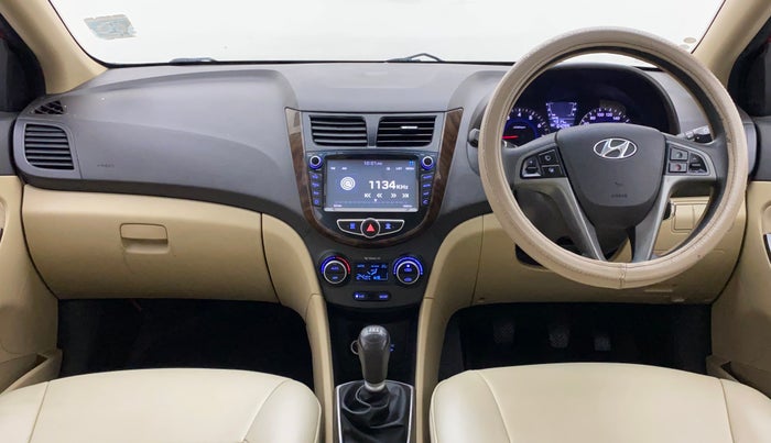 2016 Hyundai Verna FLUIDIC 4S 1.6 VTVT SX, Petrol, Manual, 64,164 km, Dashboard