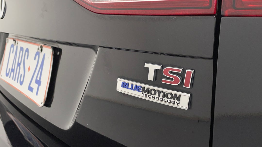 Badge (Boot Right Side)