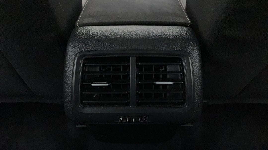 Rear A/C Vent