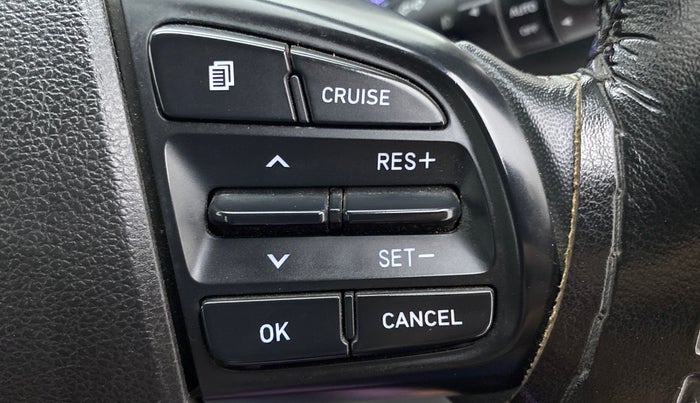 2019 Hyundai VENUE SX(O) CRDi, Diesel, Manual, 34,117 km, Adaptive Cruise Control