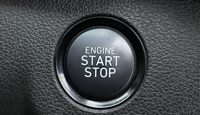 2019 Hyundai VENUE SX(O) CRDi, Diesel, Manual, 34,117 km, Keyless Start/ Stop Button