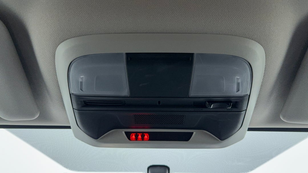 On-Roof Controls/Sunglass holder