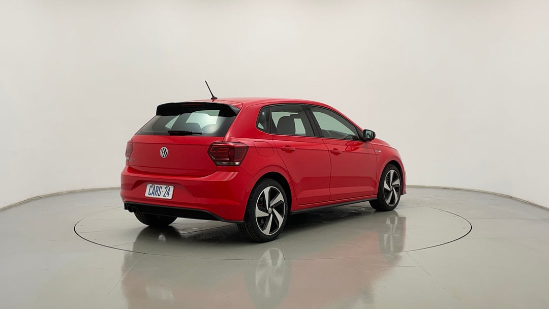 Right Back Diagonal (45- Degree) View