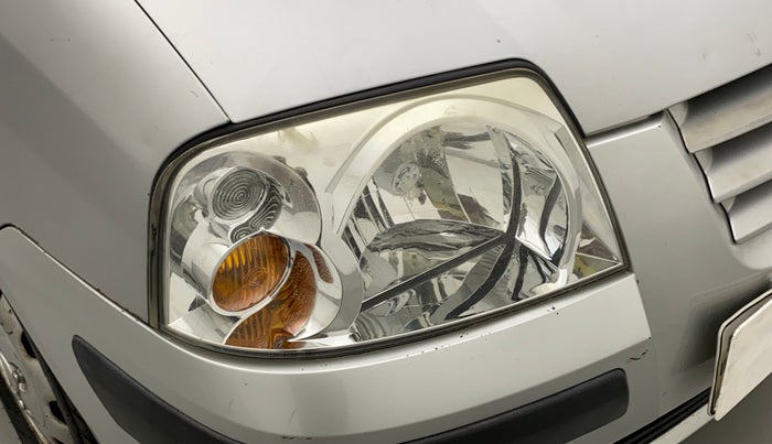 2012 Hyundai Santro Xing GL PLUS, CNG, Manual, 78,263 km, Right headlight - < 2 inches,no. = 2