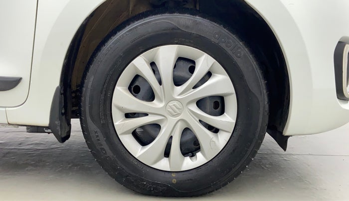 2018 Maruti Swift VXI D, Petrol, Manual, 8,339 km, Right Front Tyre