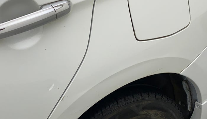 2018 Maruti Ciaz ZETA 1.4  AT PETROL, Petrol, Automatic, 53,796 km, Left quarter panel - Minor scratches