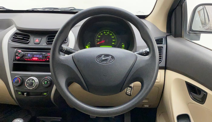 2017 Hyundai Eon ERA +, Petrol, Manual, 36,671 km, Steering Wheel Close Up