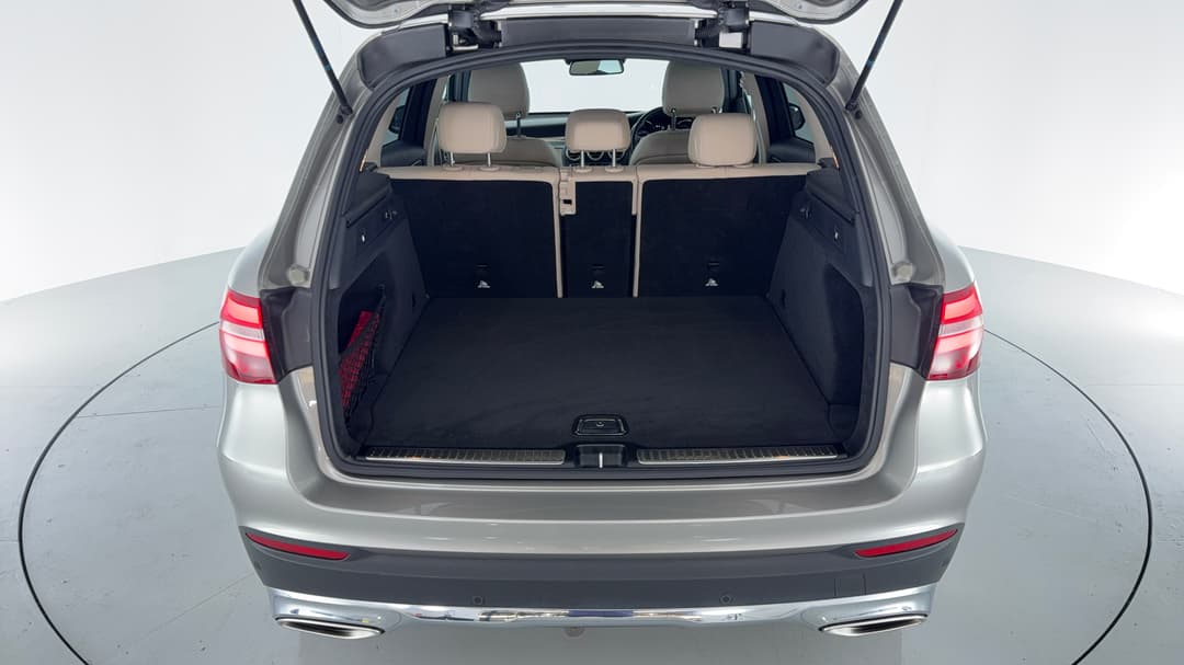 2019 Mercedes-benz GLC 250, Automatic, 31918 km, Boot Inside View
