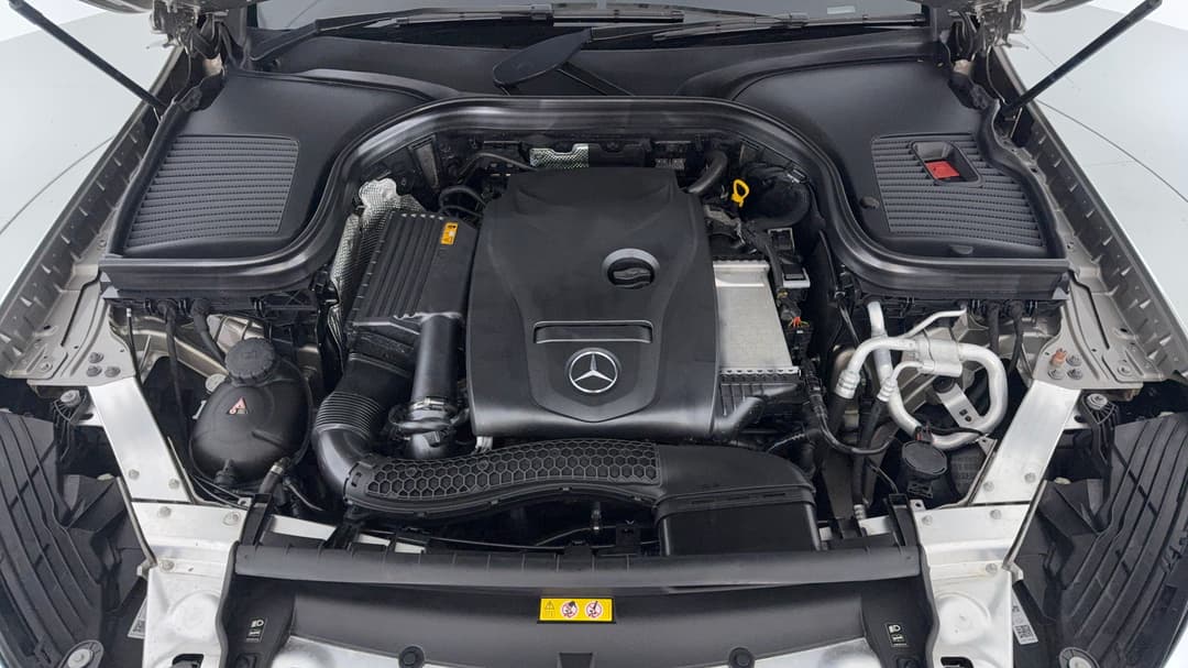 2019 Mercedes-benz GLC 250, Automatic, 31918 km, Open Bonnet (Engine)