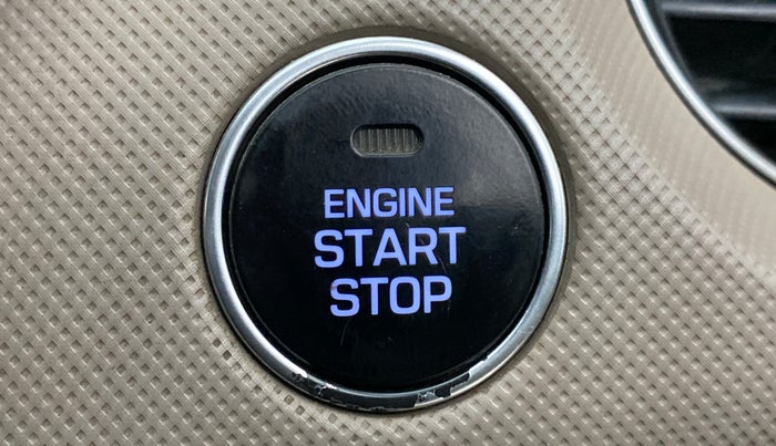 2017 Hyundai Grand i10 ASTA 1.2 KAPPA VTVT, Petrol, Manual, 54,227 km, Keyless Start/ Stop Button