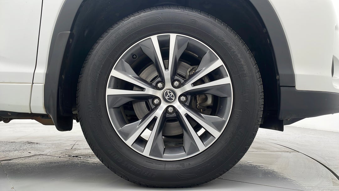2016 Toyota Kluger Gx (4x2), Automatic, 102421 km, Right Front Wheel