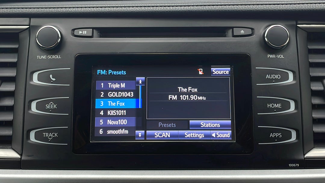 2016 Toyota Kluger Gx (4x2), Automatic, 102421 km, Infotainment System