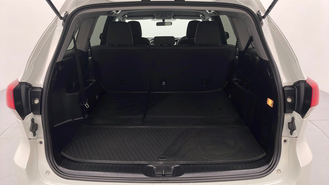 2016 Toyota Kluger Gx (4x2), Automatic, 102421 km, Boot Inside View