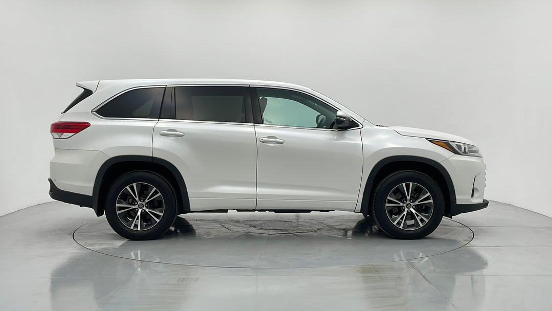 2016 Toyota Kluger Gx (4x2), Automatic, 102421 km, Right Side View