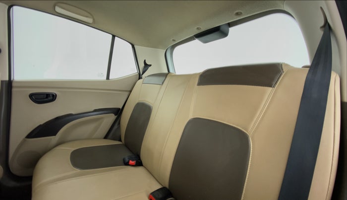2015 Hyundai i10 MAGNA 1.1 IRDE2, Petrol, Manual, Right Side Rear Door Cabin