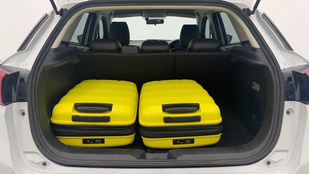 2016 Mazda CX-3 S Touring (awd), Automatic, 130258 km, Boot Inside View with Luggage