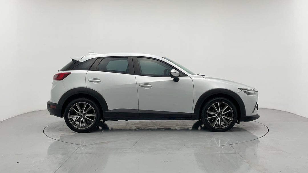 2016 Mazda CX-3 S Touring (awd), Automatic, 130258 km, Right Side View