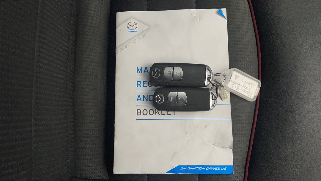 2016 Mazda CX-3 S Touring (awd), Automatic, 130258 km, Key Close-up