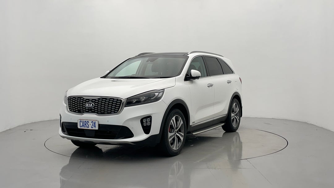 Left Front Diagonal (45- Degree) View