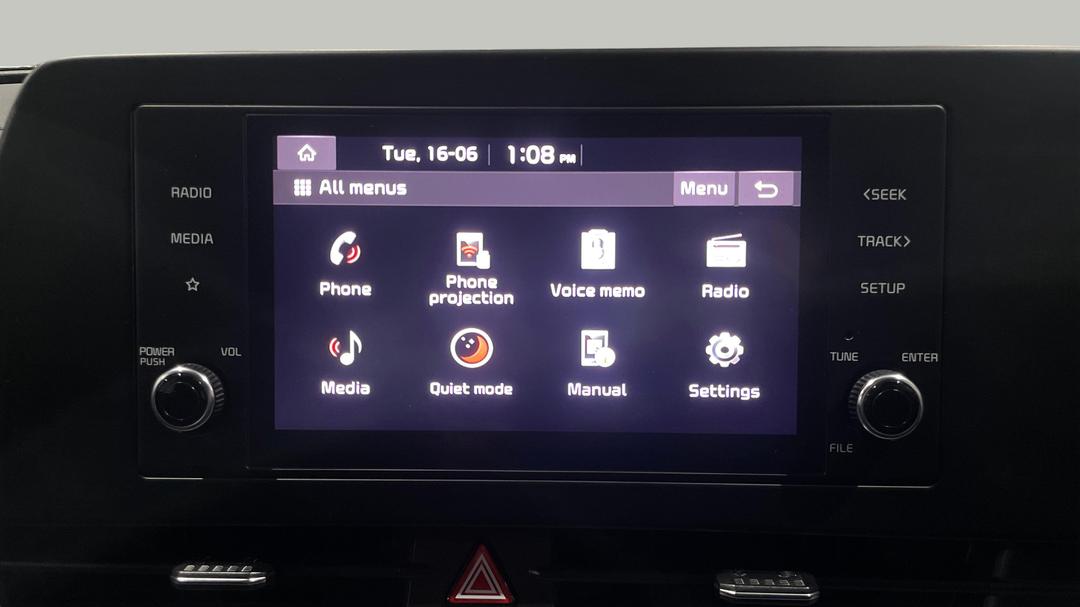 2024 Kia Sportage S (FWD), Automatic, 49895 km, Infotainment System