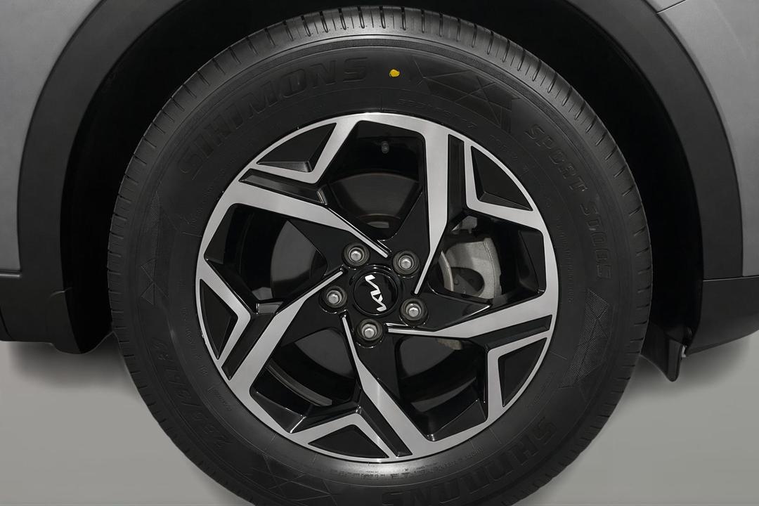 2024 Kia Sportage S (FWD), Automatic, 49895 km, Right Front Wheel
