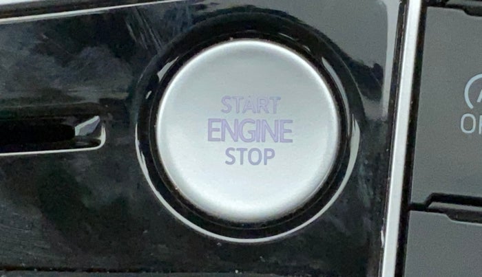 2022 Volkswagen VIRTUS TOPLINE TSI 1.0 MT, Petrol, Manual, 14,585 km, Keyless Start/ Stop Button