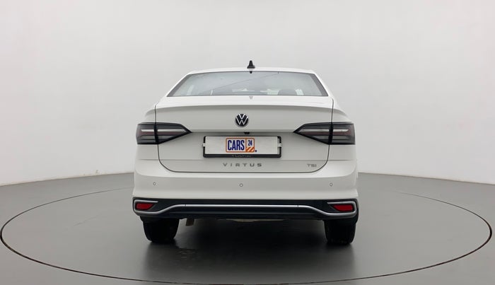 2022 Volkswagen VIRTUS TOPLINE TSI 1.0 MT, Petrol, Manual, 14,585 km, Back/Rear